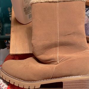 Tan / Brown Scirlein ankle boots new